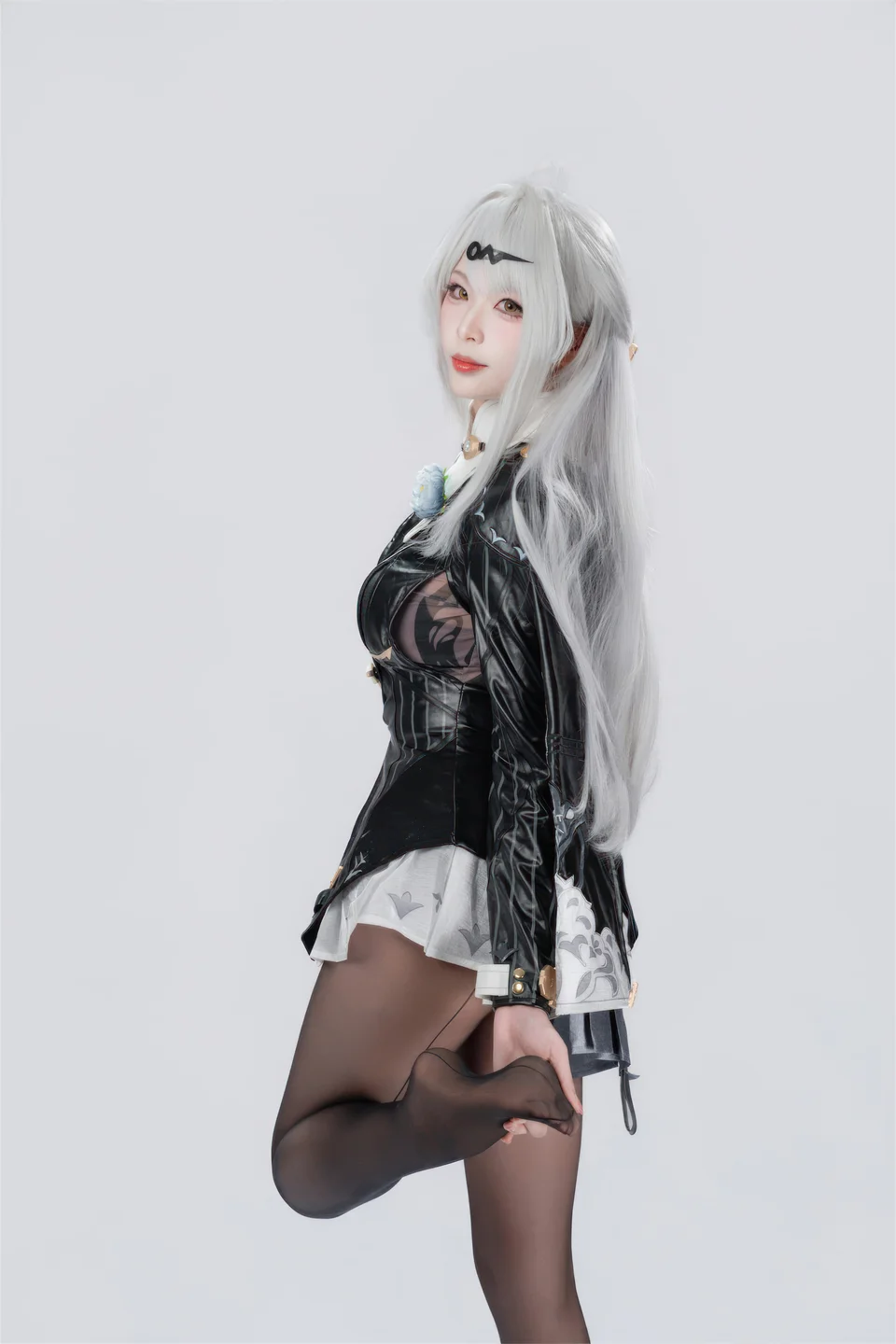 轩萧学姐_No_081_绝区零·仪玄_墨形影踪_100P_378MB tg@simisebaisi 【丝足阁】032.webp